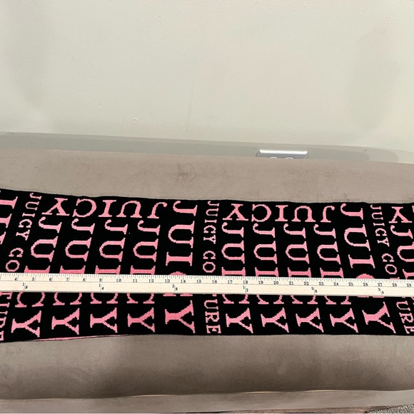 Juicy Couture Pink Black Logo Scarf 9 1/2 X 64 - Picture 5 of 6